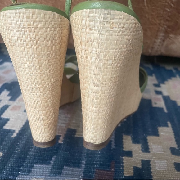 Christian Louboutin Green Leather Strappy Wicker Wedge Sandals Size 37 - Picture 11 of 12